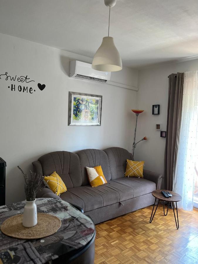 Elvis Apartma